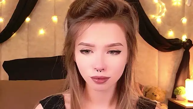 Sierra Fane online show from 19, 12, 2025