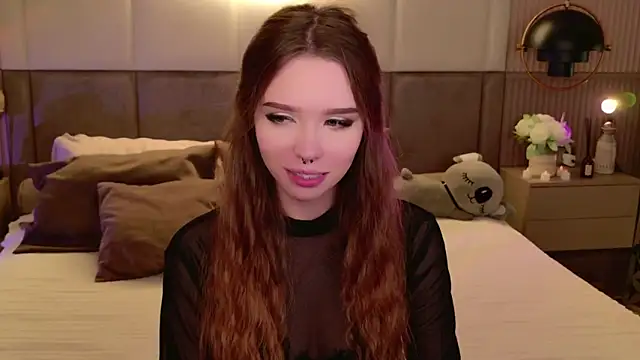 Sierra Fane online show from 18, 3, 2025