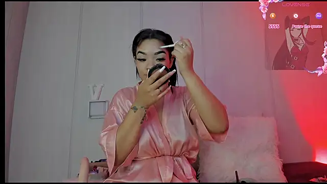 sasha riverss online show from 30, 10, 2025