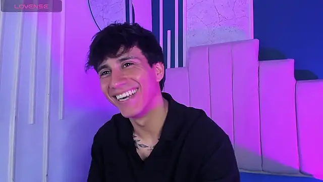 Allex Cano online show from 12, 11, 2025