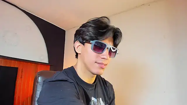 Allex Cano online show from 15, 4, 2026