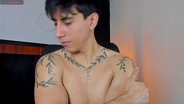 Allex Cano online show from 19, 10, 2025