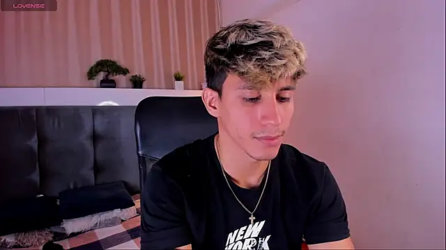 Allex Cano online show from 18, 3, 2025