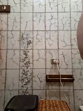 mauroxx08 online show from 18, 2, 2025