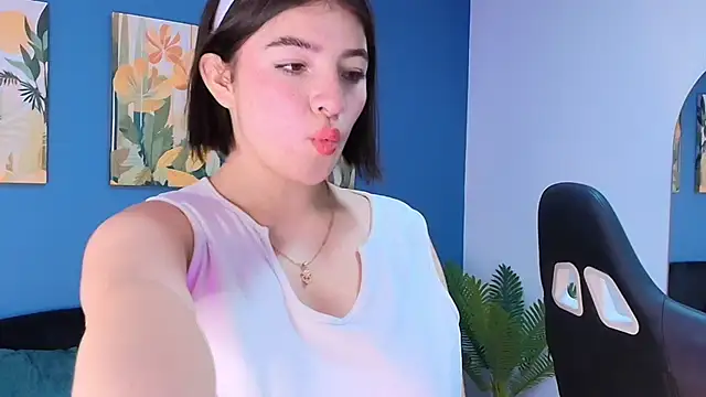 Zamira Taylor online show from 3, 10, 2025