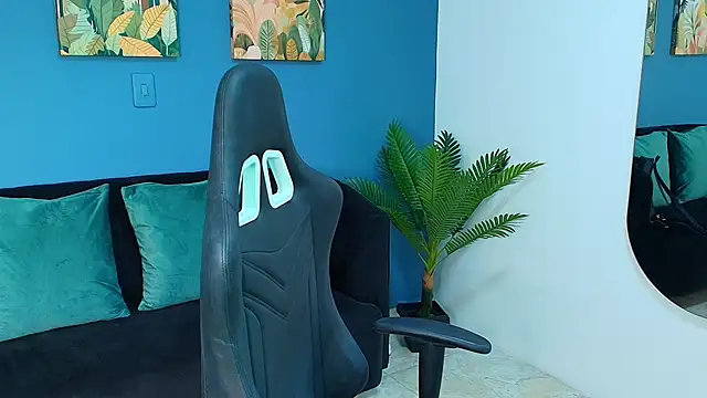 Zamira Taylor online show from 19, 9, 2025