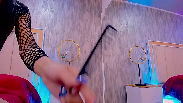 NahomyCarther online show from 8, 1, 2026