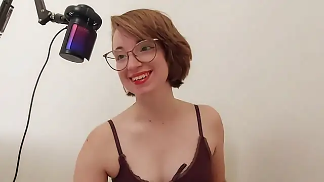 Elise Nyx online show from 3, 10, 2025