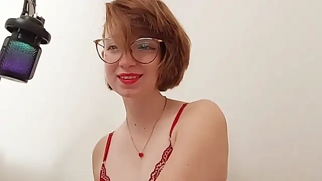 Elise Nyx online show from 20, 9, 2025