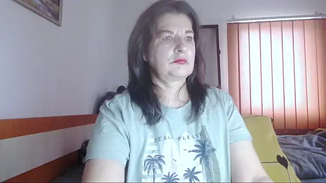 ExtasyMature online show from 28, 10, 2025