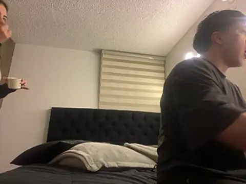 DesireLuxe online show from 9, 2, 2026