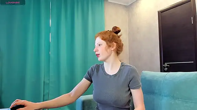 Sandra Wi1son online show from 28, 2, 2025