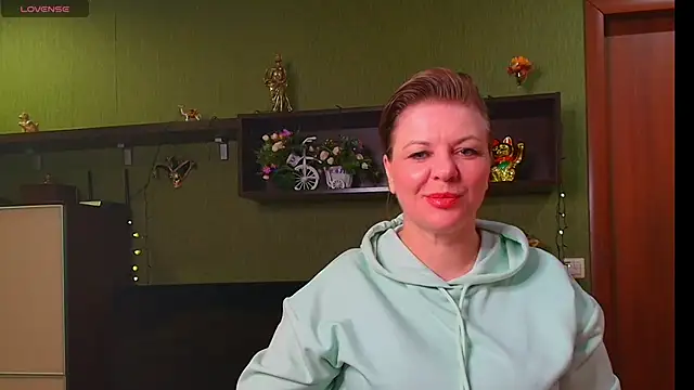 VeronikawGold online show from 15, 4, 2026