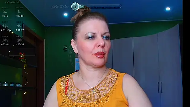 Snapshot of VeronikawGold chatting on 5, 6, 2026 VeronikawGold online show from 5, 6, 2026