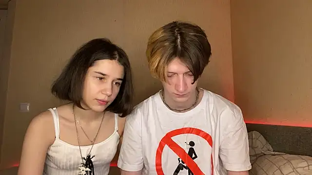 baby lesi online show from 12, 3, 2025