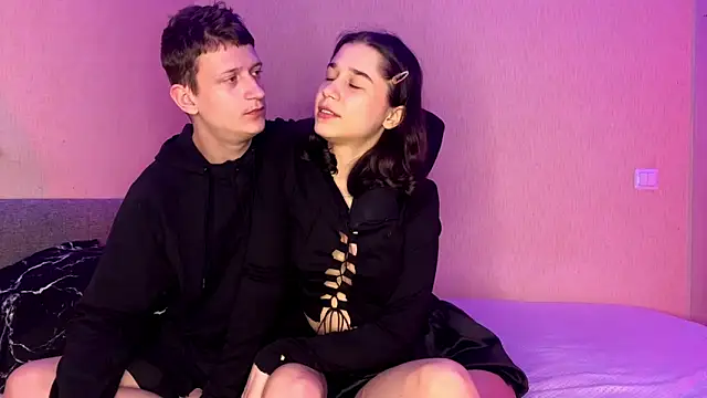 baby lesi online show from 26, 9, 2025