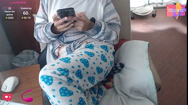 Sexyqueen mature  online show from 11, 3, 2025