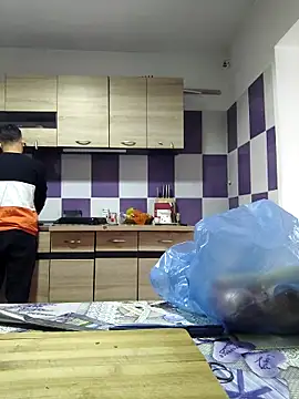 andreiiiii2025 online show from 5, 3, 2026