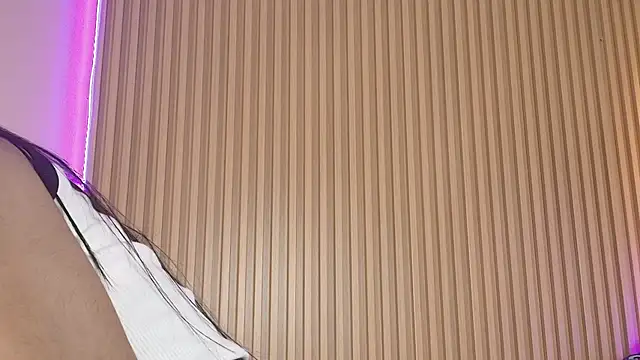 Snapshot of emily_sweett24 chatting on 9, 2, 2026 emily sweett24 online show from 9, 2, 2026