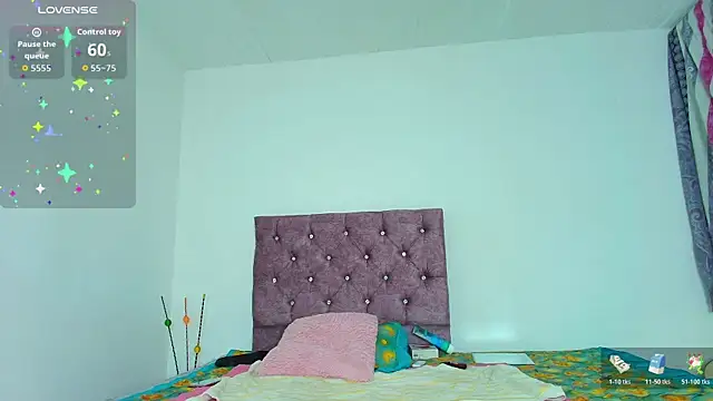 Snapshot of Rousemilf4u chatting on 28, 11, 2025 Rousemilf4u online show from 28, 11, 2025