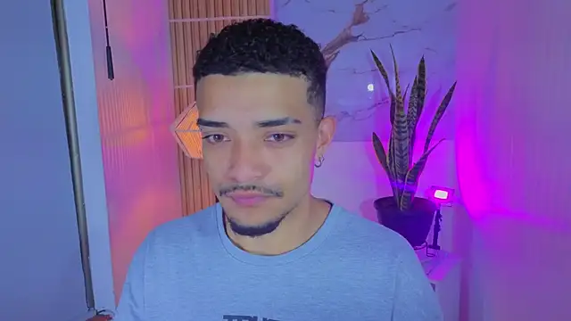 eross chipre  online show from 17, 10, 2025