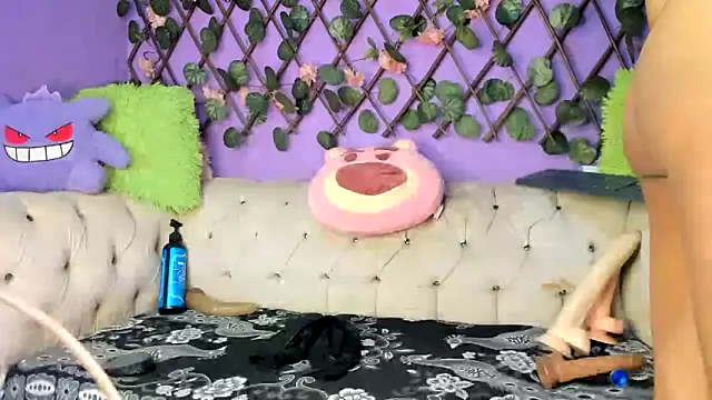 amydelahozgomez online show from 19, 9, 2025