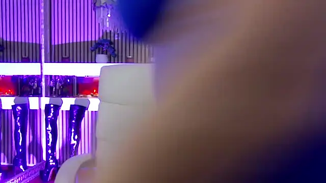 Snapshot of LadyTouch chatting on 4, 2, 2026 LadyTouch online show from 4, 2, 2026