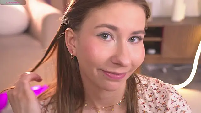 CuteJane  online show from 16, 6, 2026