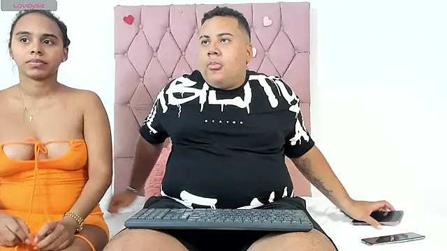 MICHAEL AND SHARON online show from 18, 10, 2025