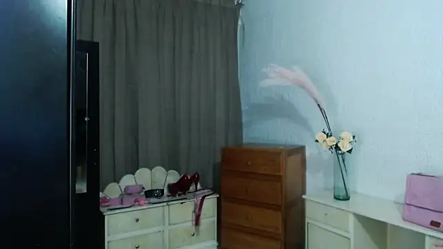 EngelCristaly online show from 27, 9, 2025