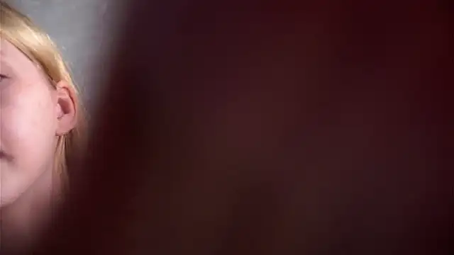 Snapshot of SunnivaCovil chatting on 15, 4, 2026 SunnivaCovil online show from 15, 4, 2026