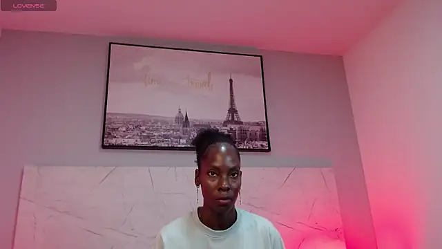 Snapshot of AnnyCampbell chatting on 28, 11, 2025 AnnyCampbell online show from 28, 11, 2025