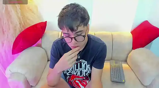 liam orion online show from 22, 3, 2025