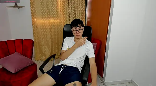 liam orion online show from 22, 2, 2025