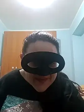 Dolcecurvy online show from 20, 3, 2025