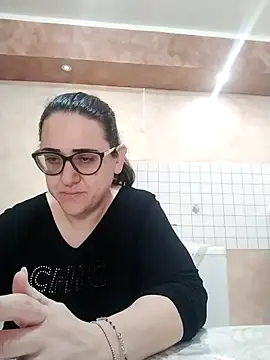 Dolcecurvy online show from 17, 11, 2025