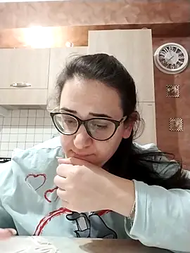 Snapshot of Dolcecurvy chatting on 15, 3, 2026 Dolcecurvy online show from 15, 3, 2026