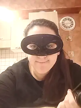 Dolcecurvy online show from 8, 3, 2025