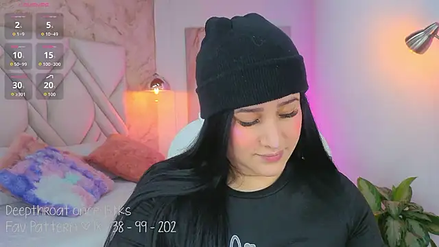 Leaa Cox online show from 4, 3, 2026