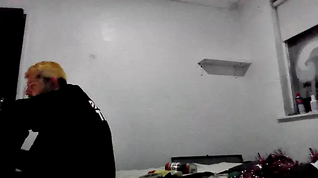 kinkyfag94 online show from 20, 12, 2025