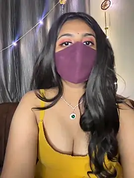 Dishasarmaa05 online show from 26, 10, 2025