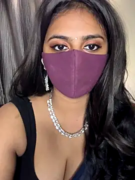 Dishasarmaa05 online show from 25, 10, 2025