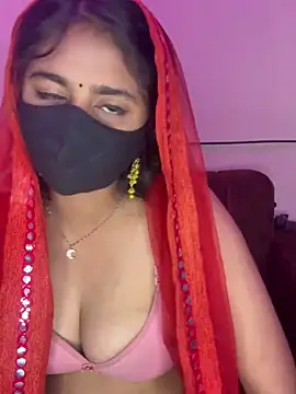 Dishasarmaa05 online show from 2, 3, 2025