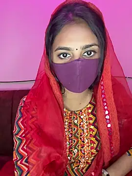 Dishasarmaa05 online show from 18, 3, 2025