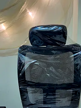 Dishasarmaa05 online show from 17, 11, 2025