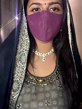 Dishasarmaa05 online show from 13, 11, 2025