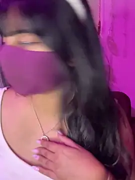 Dishasarmaa05 online show from 18, 12, 2025