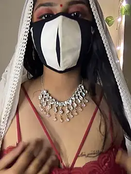 Dishasarmaa05 online show from 9, 2, 2026