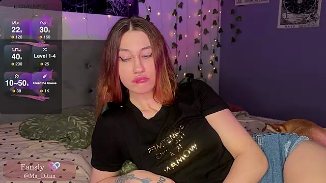 Dita Redrum online show from 23, 10, 2025