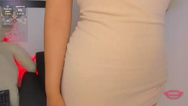 MIaloveone  online show from 5, 4, 2026